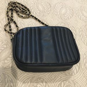 Mark and Graham cross body purse